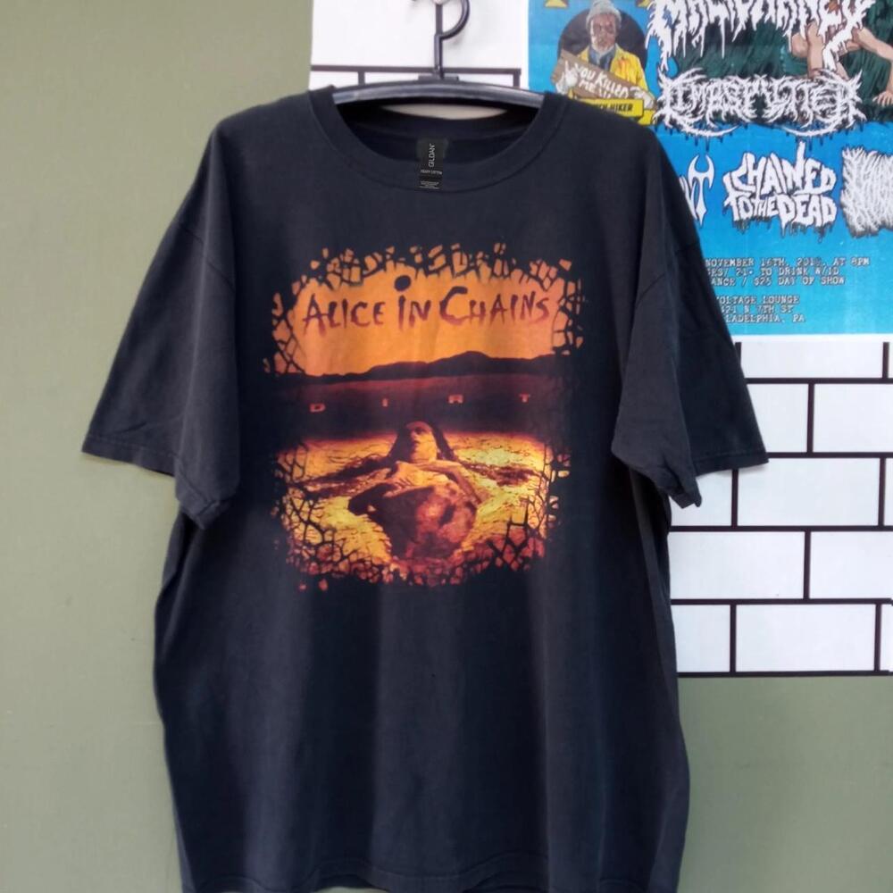 Alice In Chains Dirt Tour Tee - Black & Red Cotton